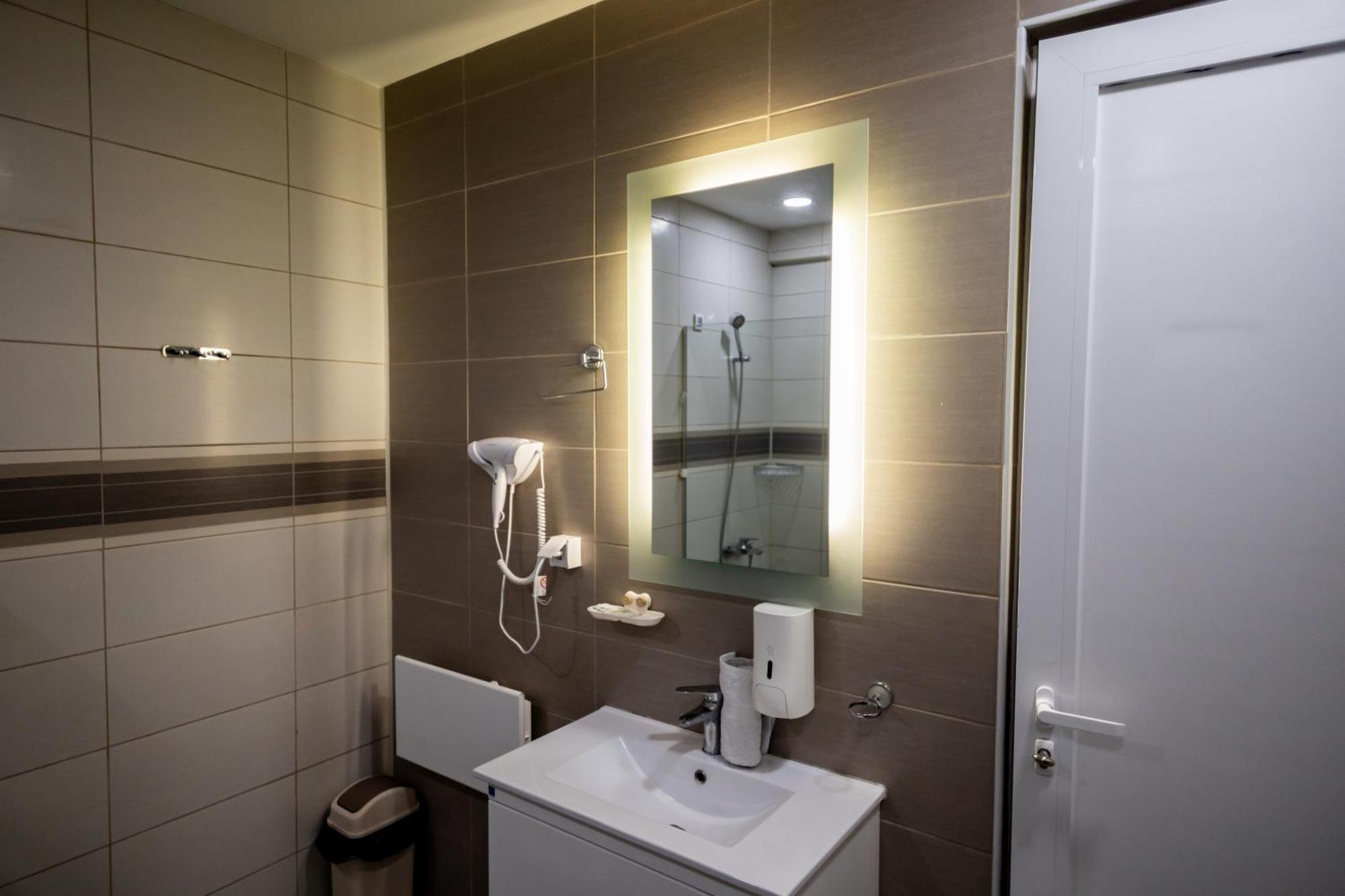 Vilin Guest house